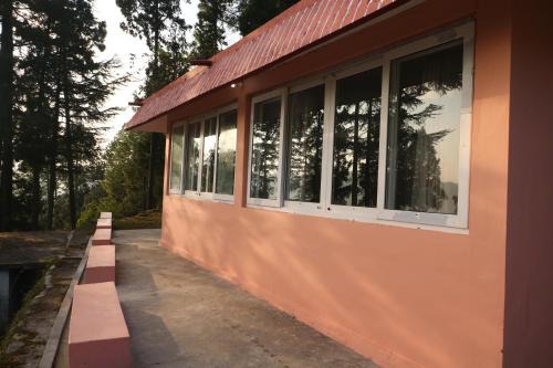 Pauri Casa | The Deodar Inn