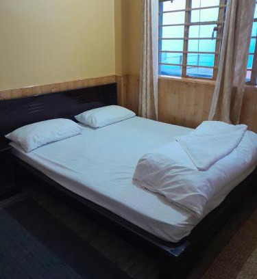 Karsiyang Casa | the DEW DROP HOME STAY