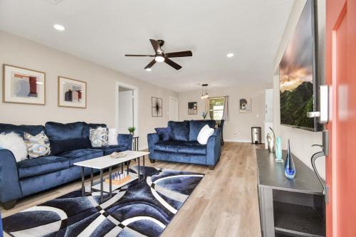 Foster Place Casa | The Dewberry