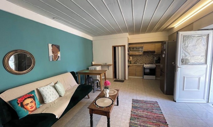 Corfu Town Casa | The Dockside Dwelling