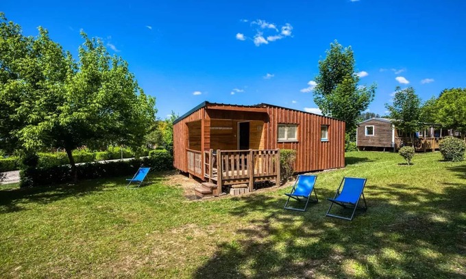 Le Buisson-de-Cadouin Chalet De Esquí | THE DOMAINE DE PECANY (La Noix de Pecan'y) *** - Chalet Year 2022 - AIR CONDITIONED! 4 to 6 people - 4 people. included in the price