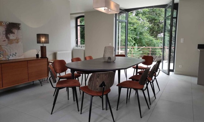 Saint-Sandoux Casa | El Domaine de Travers, un sitio único en un parque