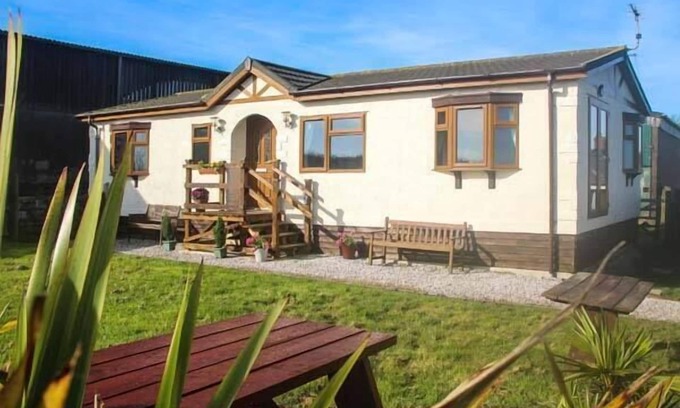 Hartland Casa | El palomar, HARTLAND