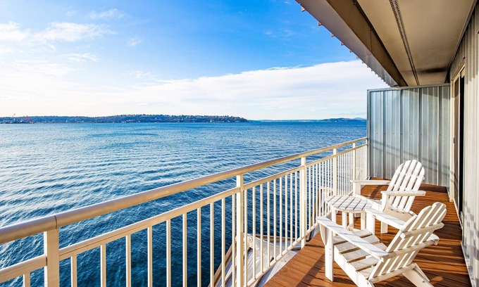 Downtown Seattle Hotel | The Edgewater Hotel