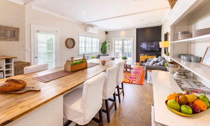 Orange Casa | The Edward Townhouses 151 - 157