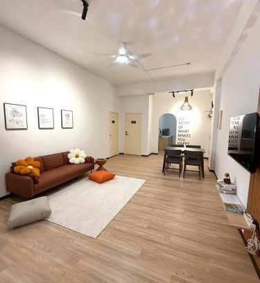 Tawau Apartamento | the Eins at the Frohaus Whole Unit