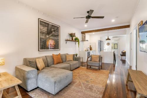 Yamba Casa | The Elks - Pet Friendly Home in Town