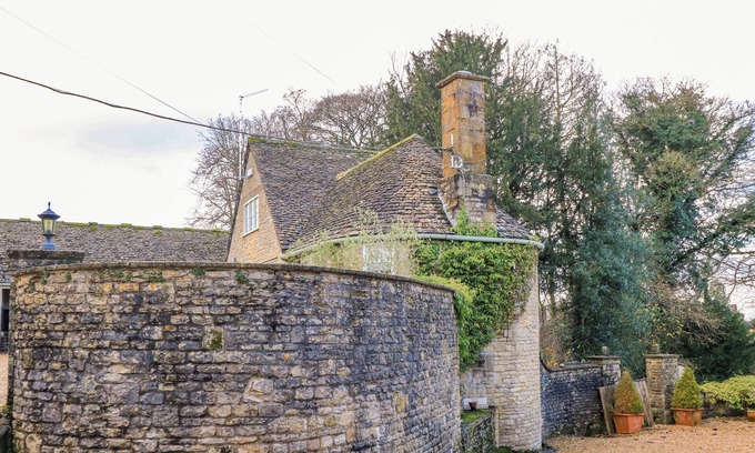 Chipping Norton Cabaña | The Elm Coach House