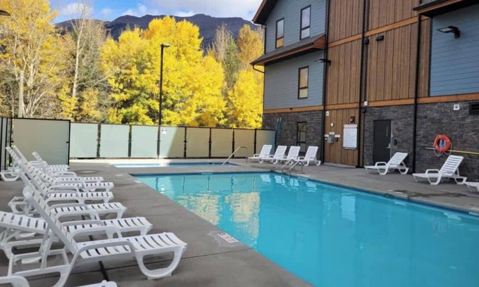 Dead Man's Flats Apartamento | The Emerald Mountain Getaway w/ Pool, hot tub and fitness room.