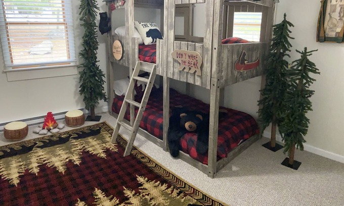 Lackawaxen Casa | The Enchanted Cottage & Hot Tub