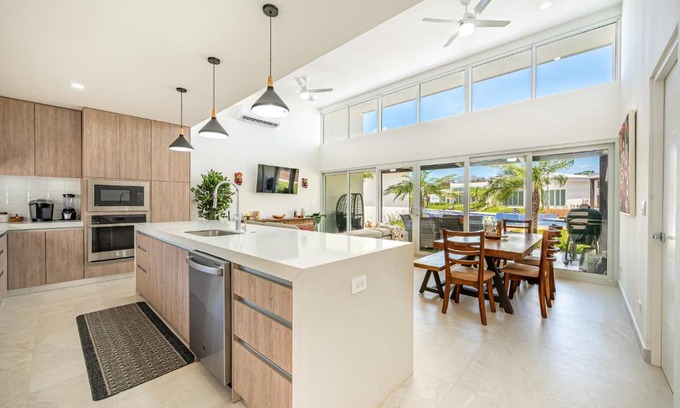 Rio Seco Casa | The Enclave D9