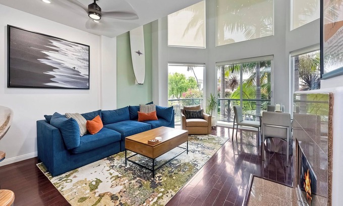 Cardiff-by-the-Sea Casa | The Endless Summer, Cardiff Beach House - Ocean views & minutes from the beach!