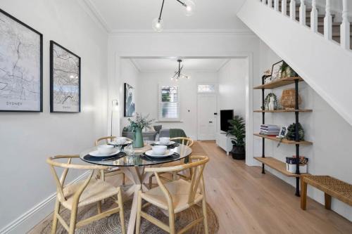 Enmore Casa | 'the Enmore' - In The Heart Of Everything Newtown