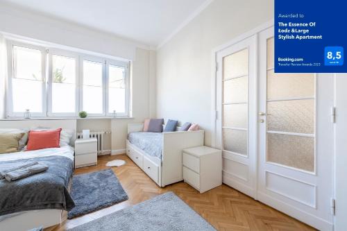 Lodz Apartamento | The Essence Of Łodz &Large Stylish Apartment