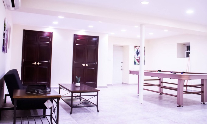 Bergen Beach Apartamento | The Executive Brooklyn Mansion