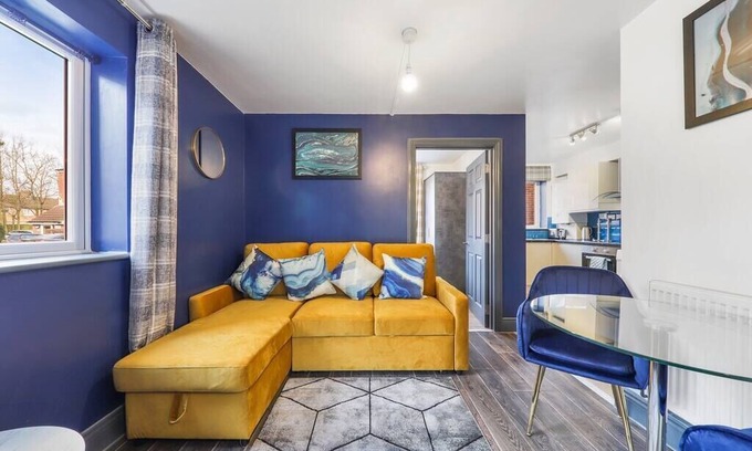 Marlborough Apartamento | The Exquisite Harrow Gem -Parking