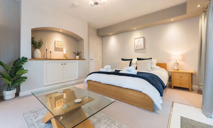 Failand Apartamento | The Failand Retreat | Luxury Stay Near Bristol