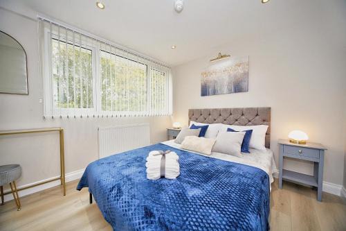 Luton Casa | The Falcons Nest All Ensuite Self Check In And Out Luton Airport