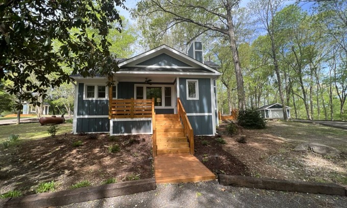 Blythewood Otro | The Farm House