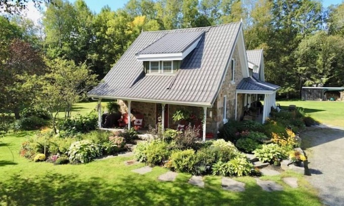 Huntsville Casa | The Farm on Old North Road 200 Consecutive 5-star Reviews on Airbnb