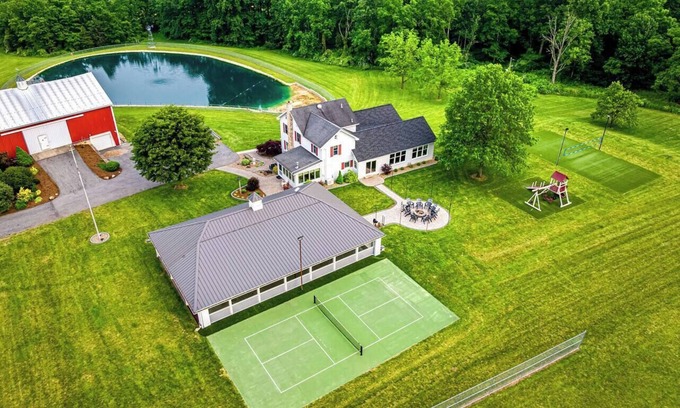 Loysville Casa | The Farm Retreat
