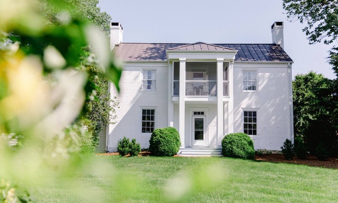 Afton Cama Y Desayuno | The Farmhouse at Veritas