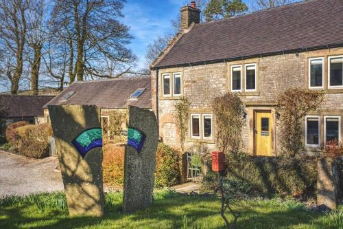 Crowdecote Casa | The Farmhouse