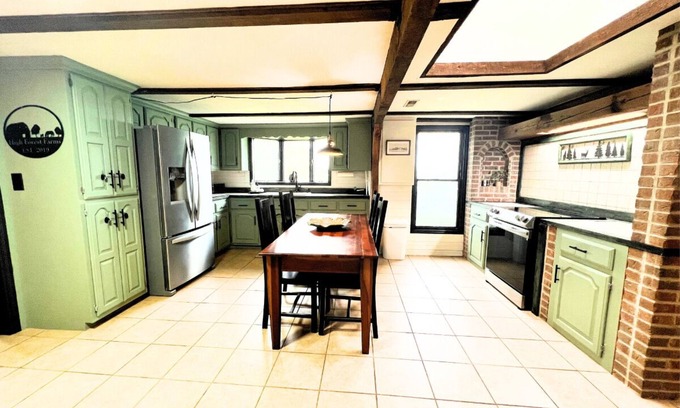 Hohenwald Otro | The Farmhouse @ High Forest Farms - Natchez Trace Parkway