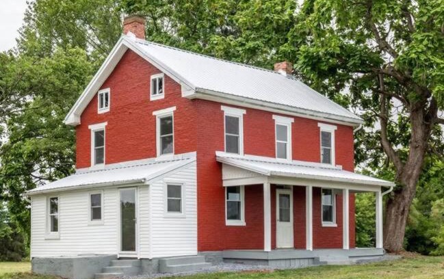 Uniontown Casa | The Farmhouse on Schottie