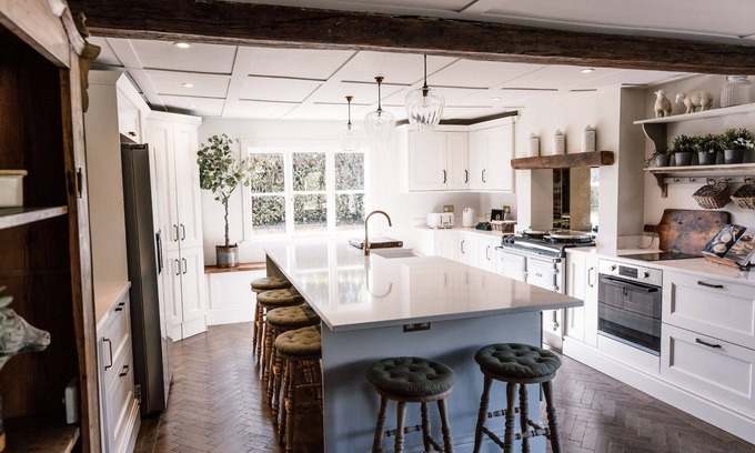 Mortimer West End Cabaña | The Farmstay -Luxury Cottages