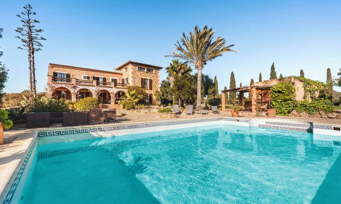 Campos Casa | The feel-good oasis on Mallorca: Finca Son Yador