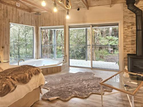 Mount Dandenong Cama Y Desayuno | The Fernglen Forest Retreat