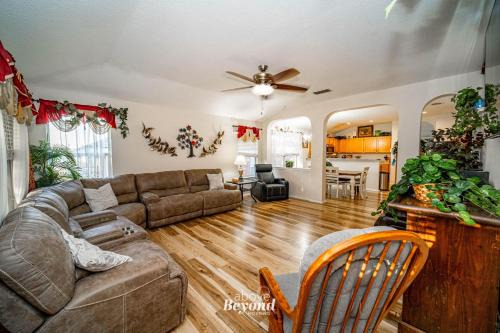 West San Antonio Casa | The Festive Veteran