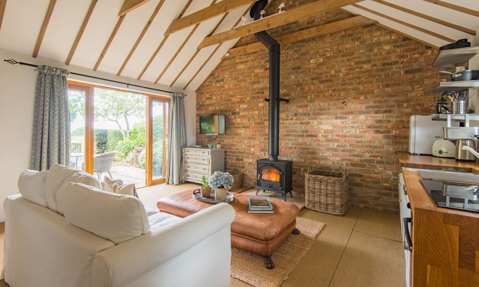 Ashford Cabaña | The Figgy by Bloom Stays - sleeps 2 guests in 1 bedroom