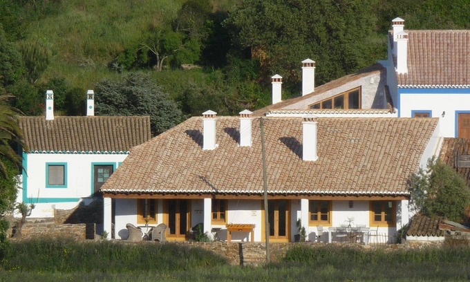 Aljezur Casa | The Figos - sleeps up to 9