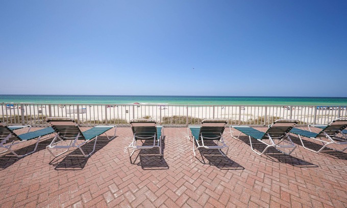 Panama City Beach Hotel | The Flamingo Hotel and Tower