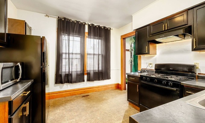 Payne - Phalen Apartamento | The flora house- 2bed gorgeous apartment
