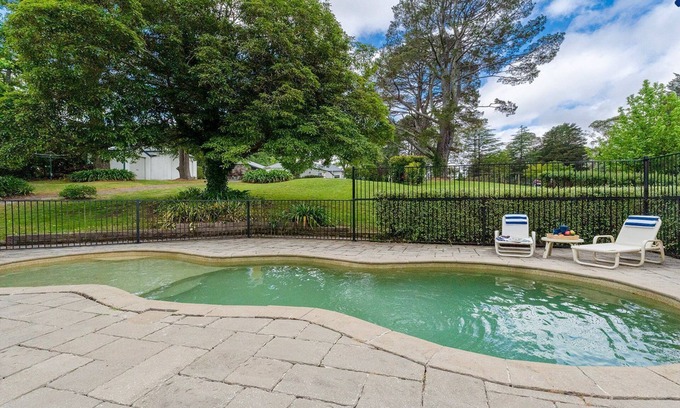 Burradoo Casa | The Foldgarth — Stay5 Pay 4