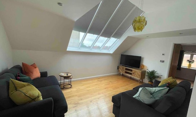 Street Casa | The Folly