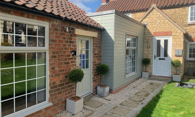 Sturton By Stow Casa | THE FORGE, pet friendly, luxury holiday cottage in Ingham