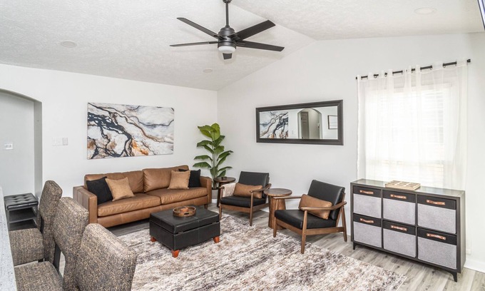 Westover Casa | The Fort - A family friendly home w/ 6 Bds and close to base. EV Charger onsite