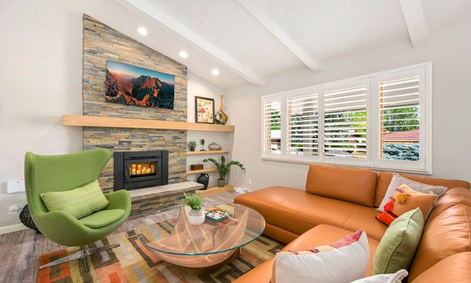Loveland Casa | The Foundry Escape | Hot Tub, Bikes & Game Room