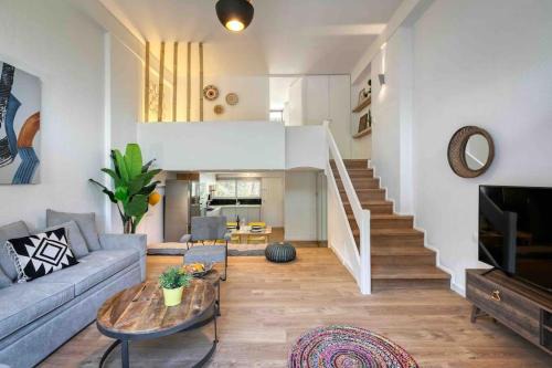 Vouliagmeni Apartamento | The Four Seasons Vouliagmeni Escape