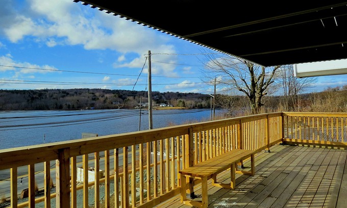 Fall River Cama Y Desayuno | The Fourth Lock Bed & Breakfast