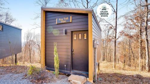 Wildwood Casa | The Fox Tail Pine Treehouse at Treetop Escapes