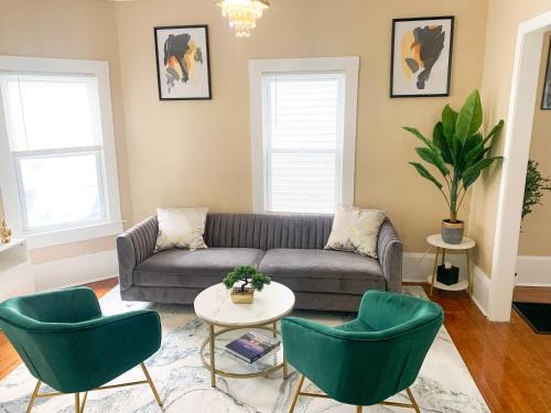 New Bedford Apartamento | The Freedom HOME from HOME