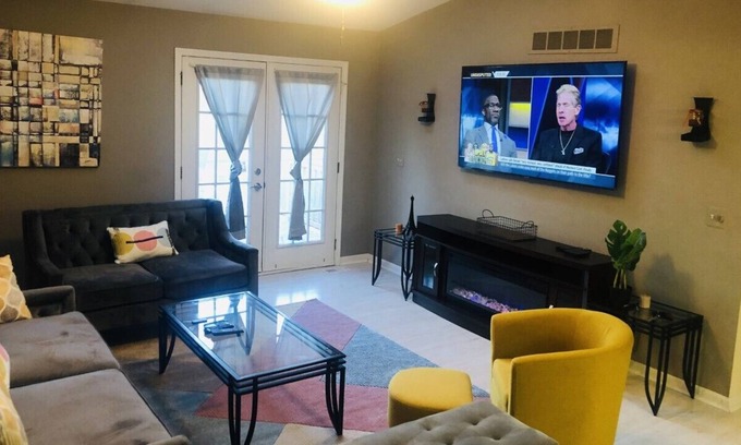 Anchorville Casa | The French Chalet Condo