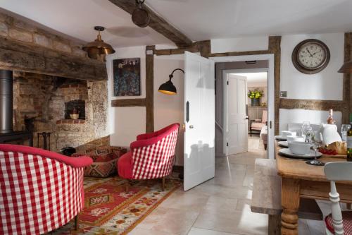 Cow Honeybourne Casa | The Gables
