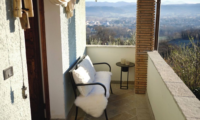 Citta di Castello Apartamento | The Garden Above the clouds