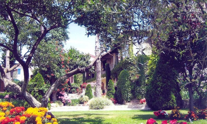 Tourrette-Levens Casa | The Garden of Five Senses